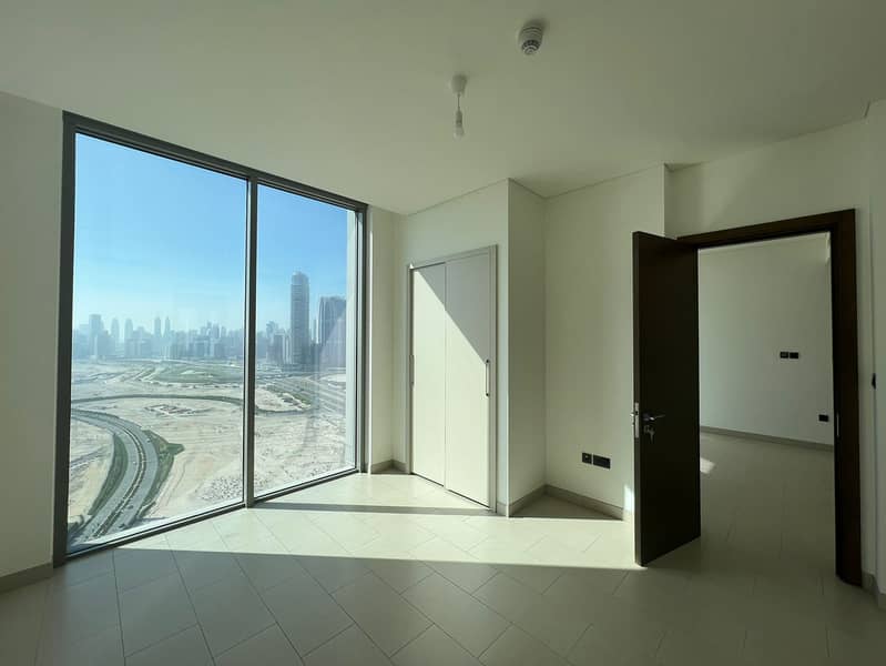 Brand New I Chiller Free I Burj Khalifa View Brand New I Chiller Free I Burj Khalifa View