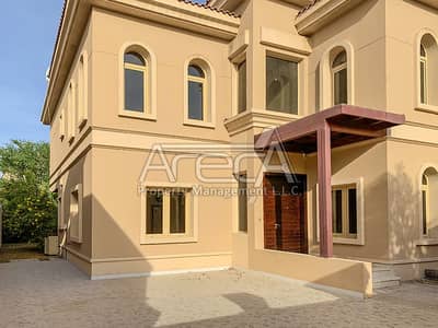 2 Payments! Gorgeous 4 Bed Villa with Private Pool in Golf Gardens 2 Payments! Gorgeous 4 Bed Villa with Private Pool in Golf Gardens