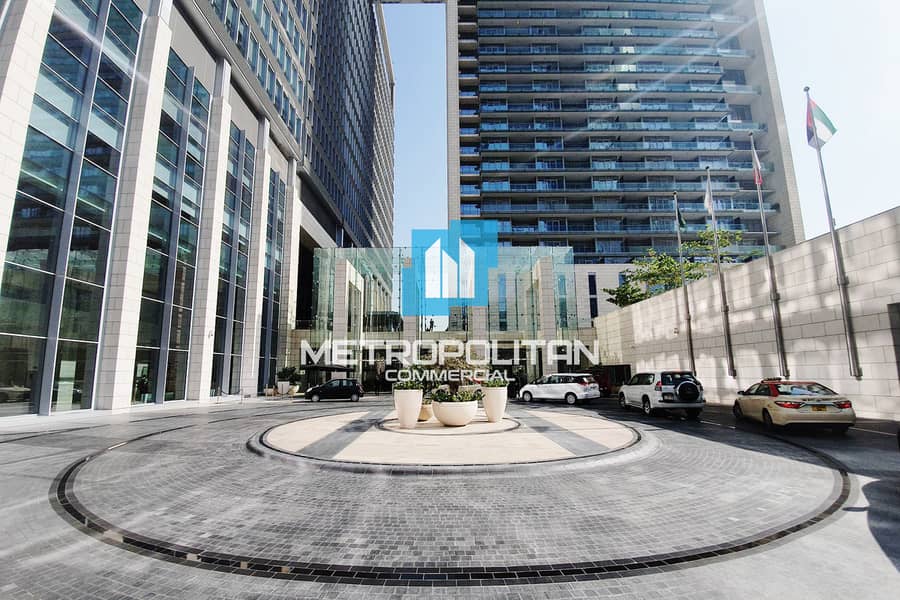 Running High-end Restaurant in 5 Star Hotel Running High-end Restaurant in 5 Star Hotel