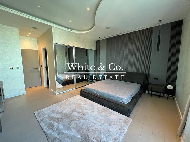 Penthouse | Renovated | West Beach View Penthouse | Renovated | West Beach View