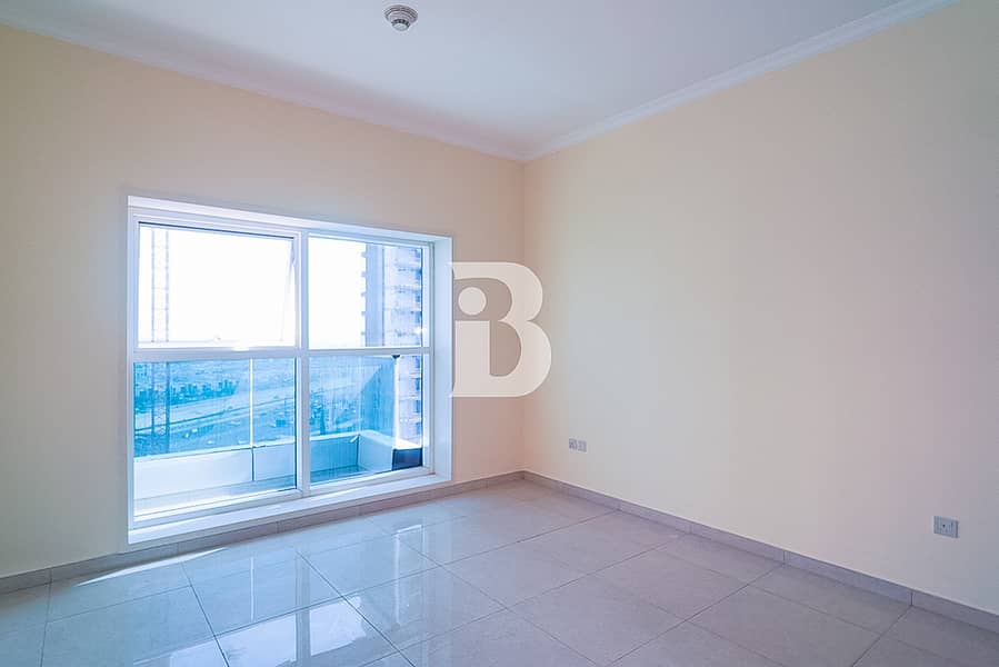 Spacious 1 Bed | 4 Cheques | Near Canal Spacious 1 Bed | 4 Cheques | Near Canal
