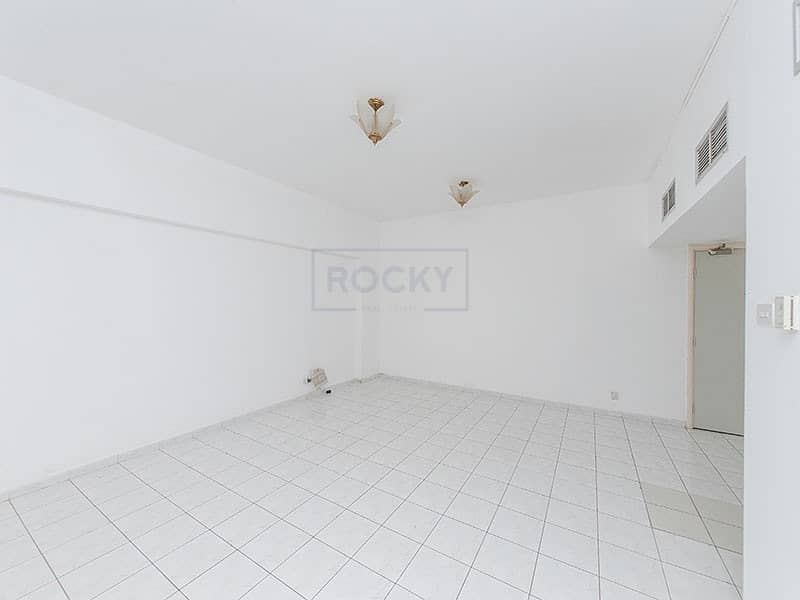 600 Sq.ft Office Space | Central Split A/C | Al Karama 600 Sq.ft Office Space | Central Split A/C | Al Karama
