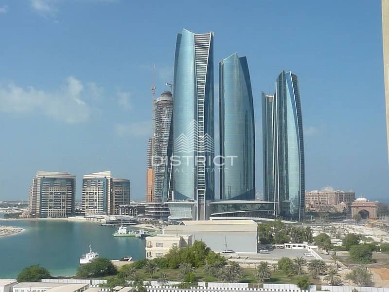 2 Cheques - Vacant 2BR Apartment in Etihad Towers