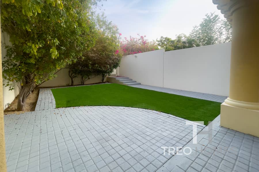 Spacious | Landscaped Garden | Vacant Spacious | Landscaped Garden | Vacant