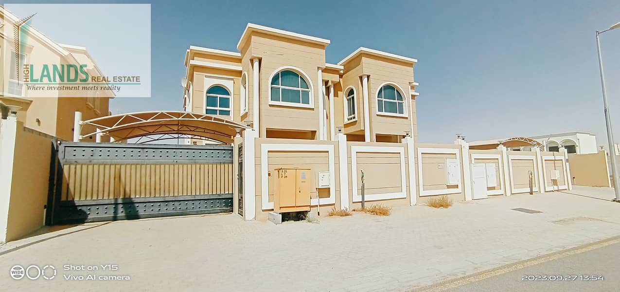 2 Villa for sale Al hoshi Sharja