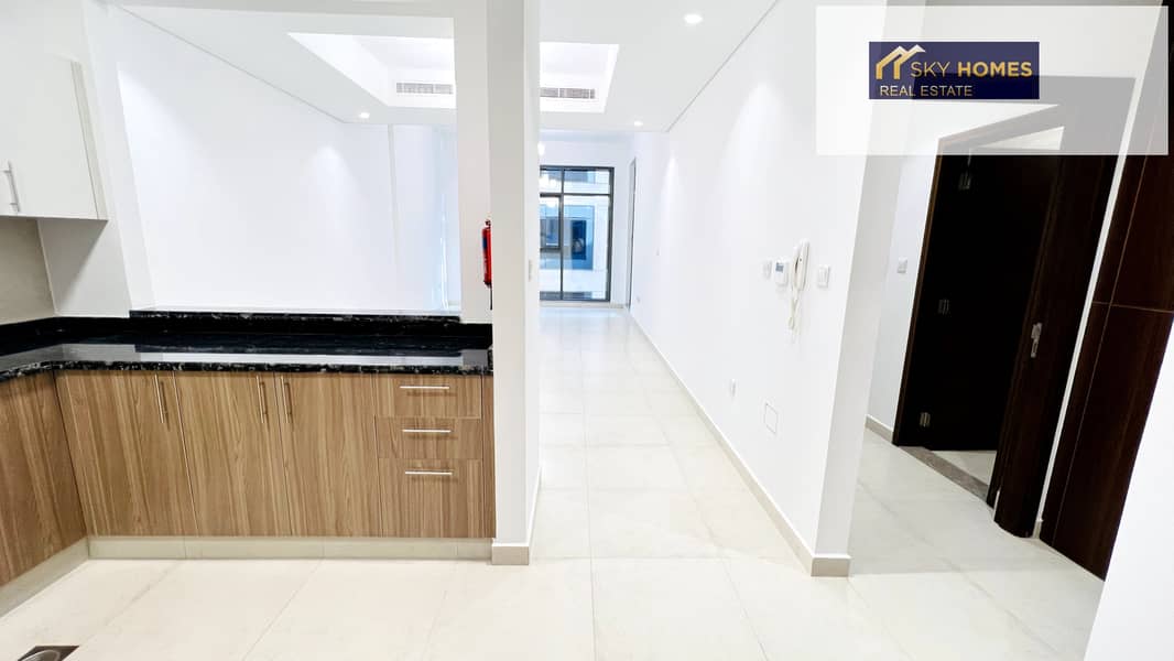 Spacious 1BhK Available with All Amenities // Near To Metro // Just in 63k Spacious 1BhK Available with All Amenities // Near To Metro // Just in 63k