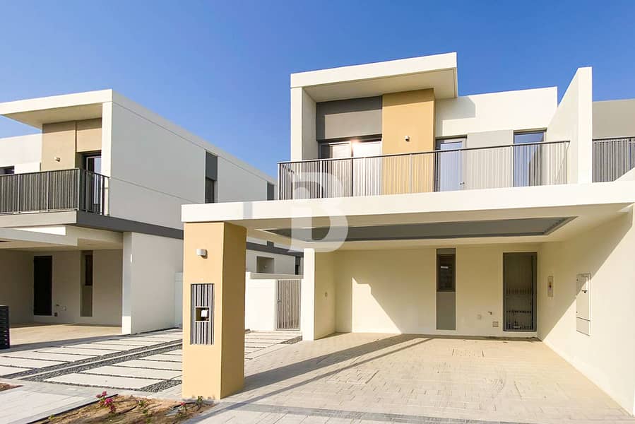 VATSU COMPLIANT | 4 BR+MAIDS | SINGLE ROW VATSU COMPLIANT | 4 BR+MAIDS | SINGLE ROW