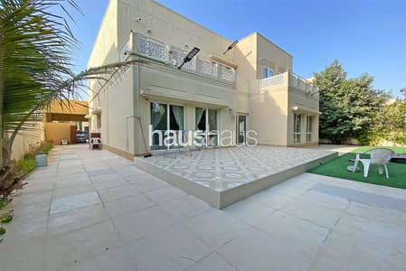 5 Bedroom Villa for Sale in The Meadows, Dubai - Single row | Close to Meadows souk | Upgraded