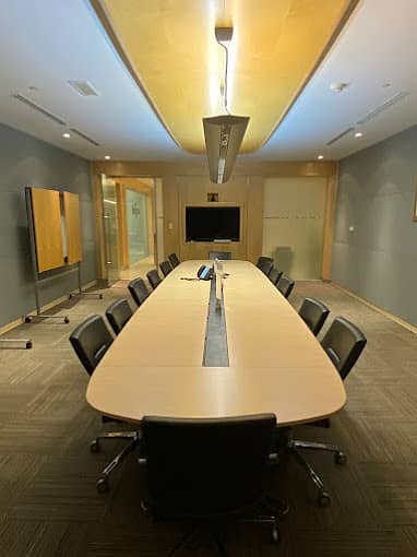 Office for Rent in Al Maryah Island, Abu Dhabi - Meeting Room (Board Room)_ 16 Seater. jpg