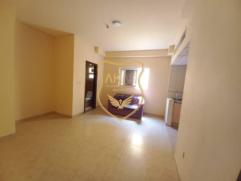 Квартира в Аль Муджарра, 9999 AED - 7942211