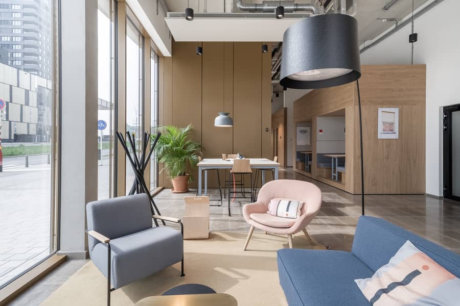 8 Spaces Rue De Gasperich 5436 Luxembourg Luxembourg Business Lounge 2. jpg