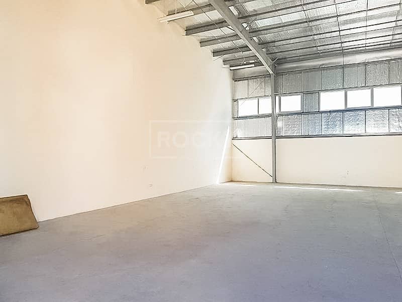 Warehouse for Rent  Near Exit in Ras Al Khor