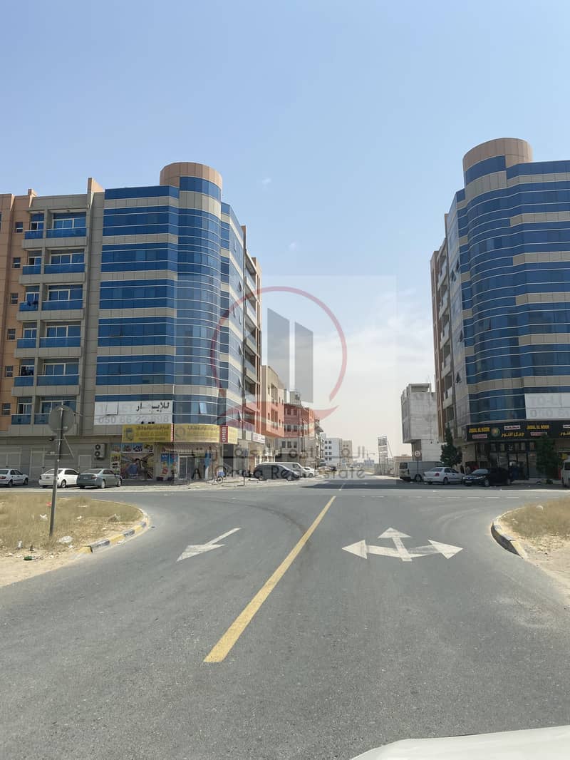 For sale land, commercial residential, ground + 6 + shops, land area (625) square meters (6400) feet, freehold for all nationalities, Al Jurf behind t