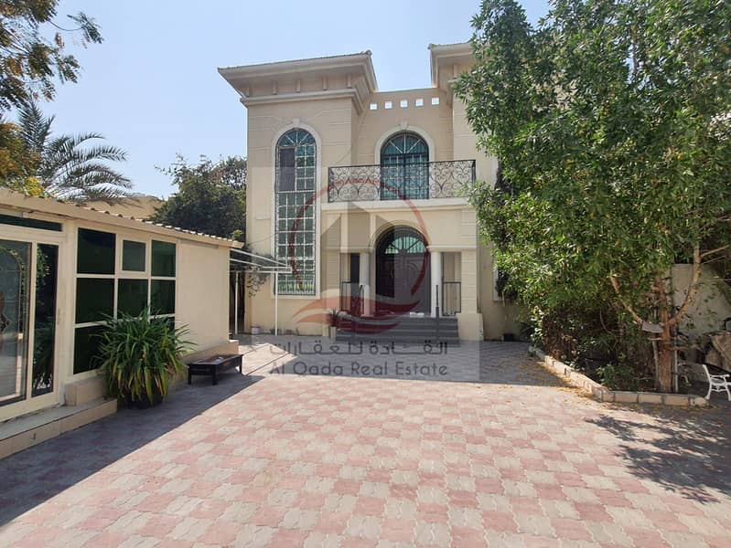 Spacious villa for sale without down payment 5 rooms, a hall, a majlis, a maid room with electricity and water, Al Rawda 3 area