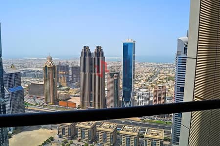 Stunning Balcony view of DIFc & Sea Stunning Balcony view of DIFc & Sea