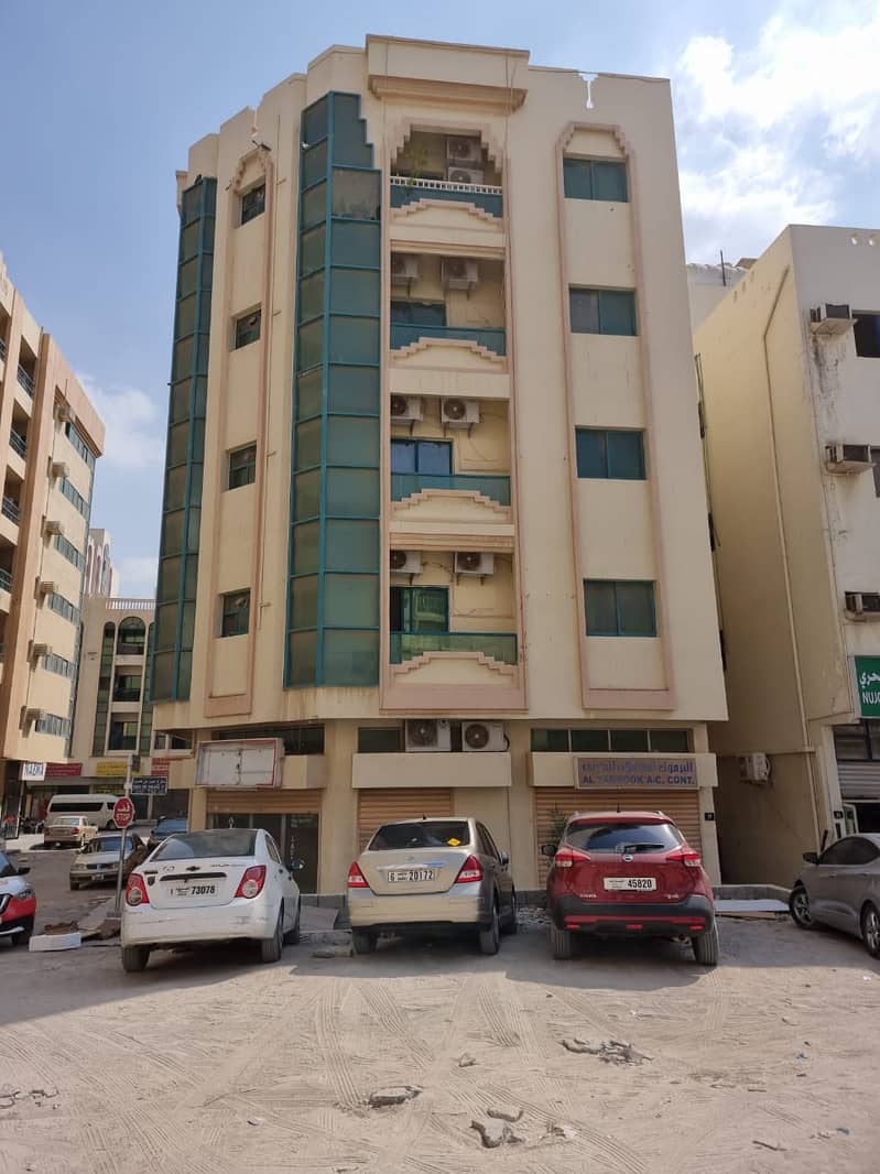 Building for sale in butina