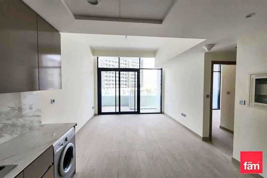 Amazing 1 bed for investment in Azizi Riviera