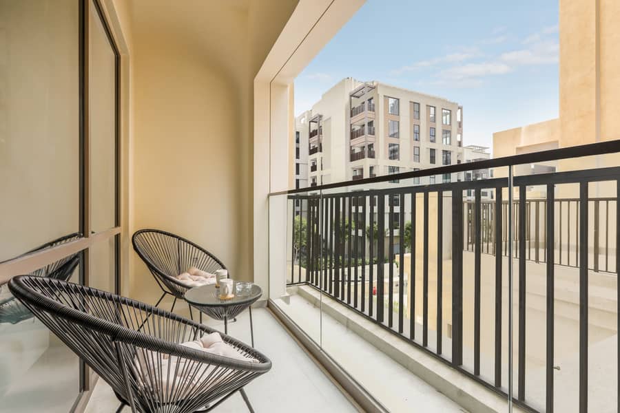 5 Balcony Area
