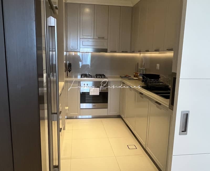 5 Kitchen 2. jpg