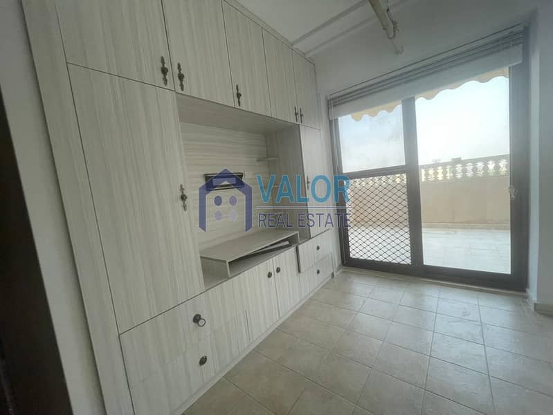 22 0daf2af9-054e-43a0-92cd-55f1e7bfa497. jpeg