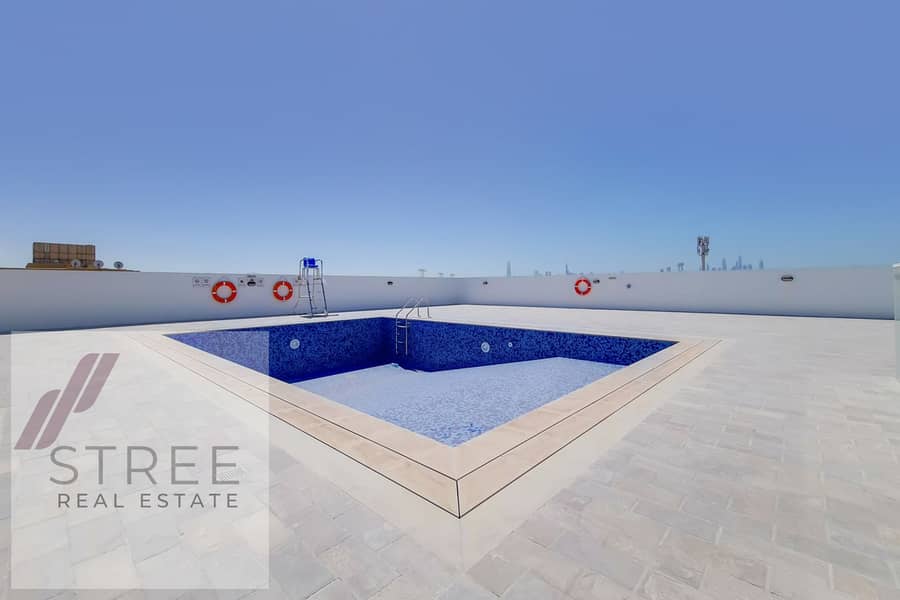 8 Swimming pool