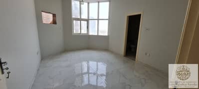 3BHK Available in Buhaira Tower / No Commission / Maintenance Service Free