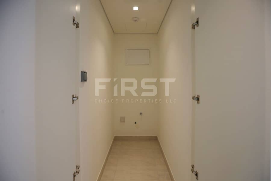 11 Internal Photo of 2 Bedroom Apartment in The Bridges Shams Abu Dhabi Al Reem Island Abu Dhabi UAE (10). jpg