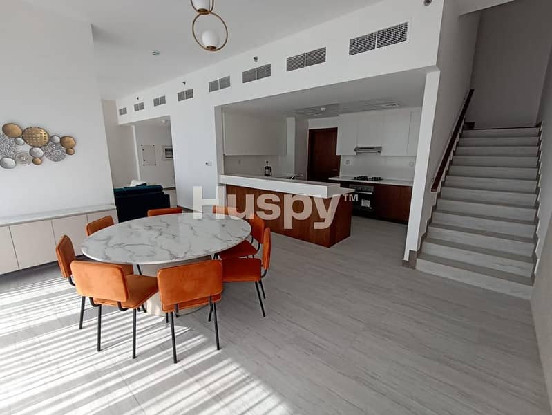 VOT | Duplex | Furnished | High Floor | Balcony VOT | Duplex | Furnished | High Floor | Balcony