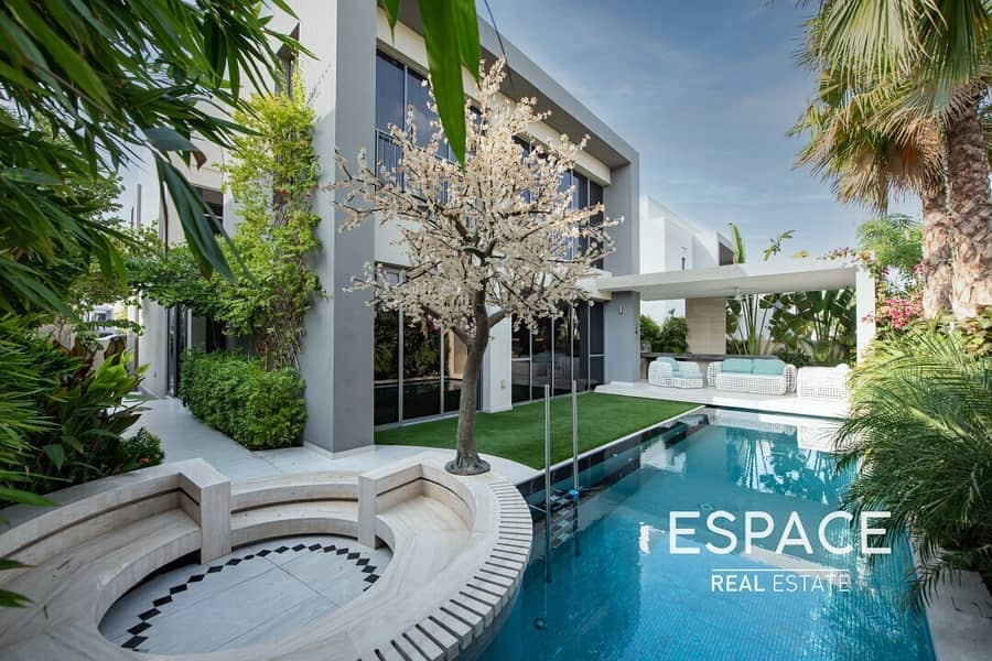 Remodelled | Unique Property | Upgraded Remodelled | Unique Property | Upgraded