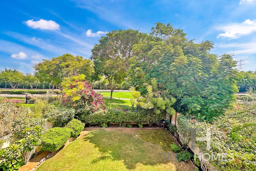 Lake View | Upgraded | Available Now Lake View | Upgraded | Available Now