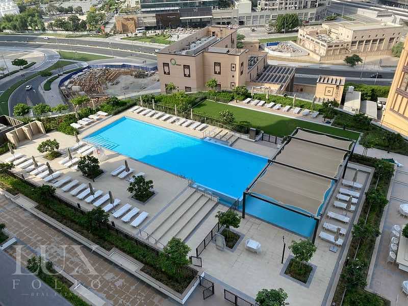 Vacant | Bright | Ready Now | Pool View Vacant | Bright | Ready Now | Pool View