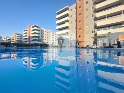 3 Bedroom Flat for Sale in Al Reef, Abu Dhabi - Great Investment !  3 Bedrooms closed Kitchen FOR SALE ! 1 M.
