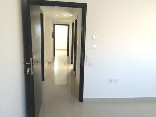 Vaccant / Ready to Move in - 5 BR Villa! Vaccant / Ready to Move in - 5 BR Villa!