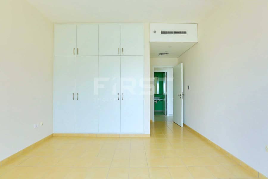 Internal Photo of 1 Bedroom Apartment in Amaya Towers Shams Abu Dhabi Al Reem Island Abu Dhabi UAE (22). jpg