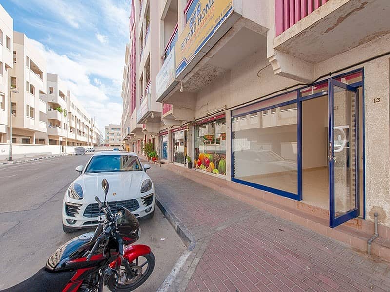 Spacious 300 Sq.Ft. Shop | Al Karama Spacious 300 Sq.Ft. Shop | Al Karama