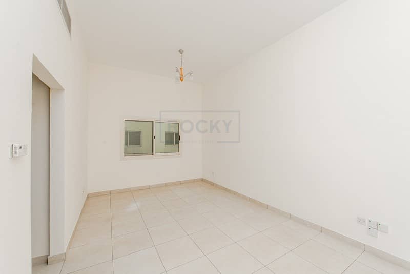 Spacious 1050 Sq.Ft Office Space | Central A/C | Bur Dubai Spacious 1050 Sq.Ft Office Space | Central A/C | Bur Dubai