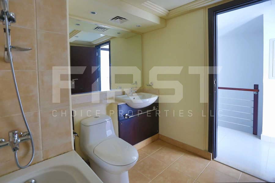 13 Internal Photo of 2 Bedroom Villa in Al Reef Villas  Al Reef Abu Dhabi UAE 170.2 sq. m 1832 sq. ft (12). jpg