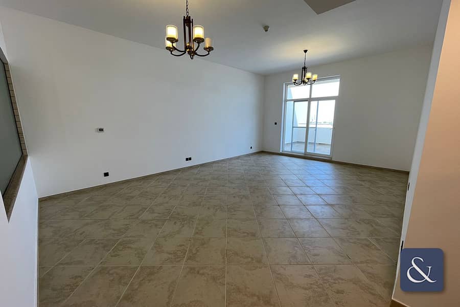 THREE BED + MAIDS | RENOVATED | VACANT NOW THREE BED + MAIDS | RENOVATED | VACANT NOW