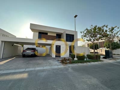 4 Bedroom Villa for Sale in Yas Island, Abu Dhabi - West Yas- Villa (3). jpeg