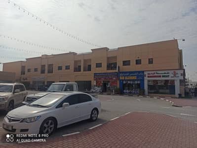 طابق تجاري  للايجار في الليسيلي، دبي - طابق تجاري في الليسيلي 35000 درهم - 6742494