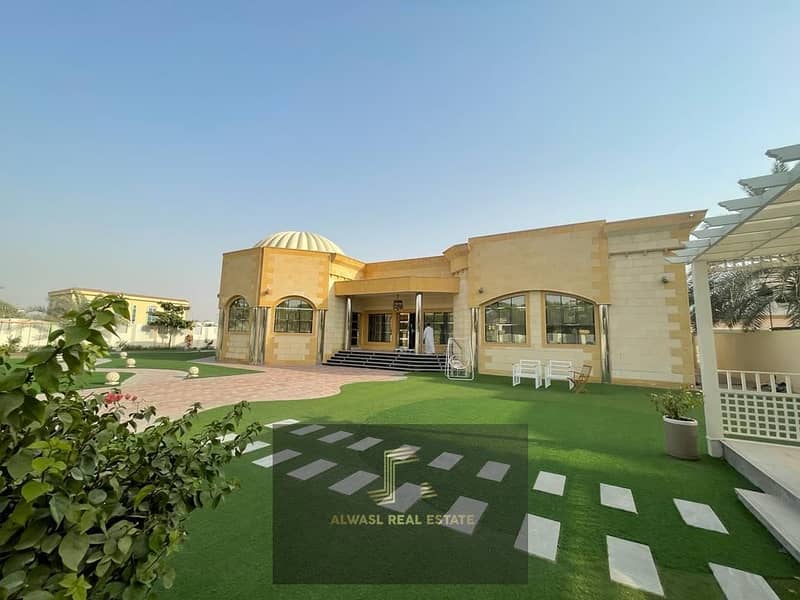 Luxury Villa For sale in the Emirate of Sharjah, Al Qarayen area On two streets\  corner