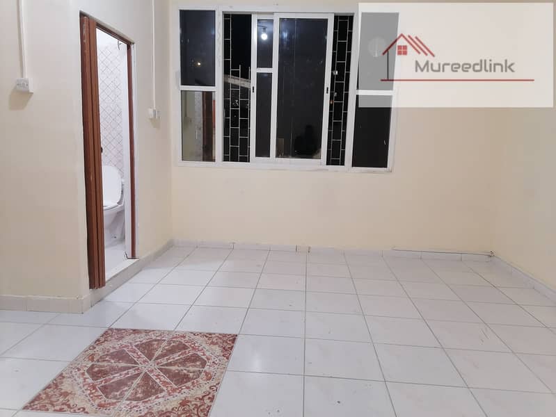 Big Studio Available in Mushrif 2200 Monthly