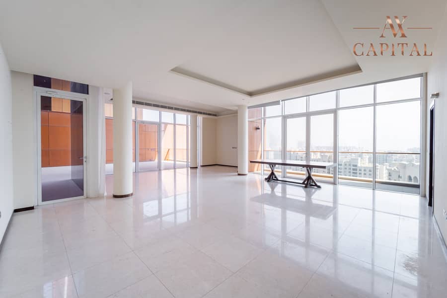 Palm View | Fantastic Layout | Vacant Palm View | Fantastic Layout | Vacant
