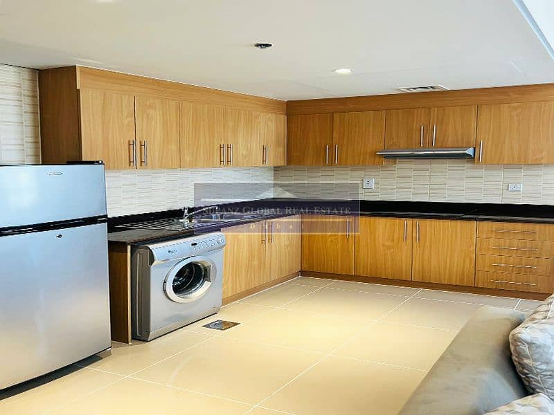 3 lincoln-park-arjan-kitchen. jpg