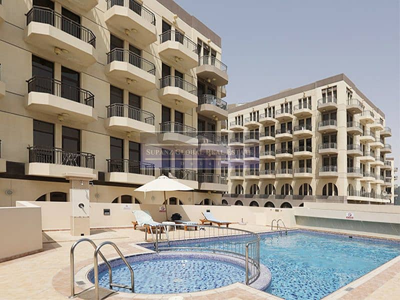 9 lincoln-park-arjan-pool. jpg