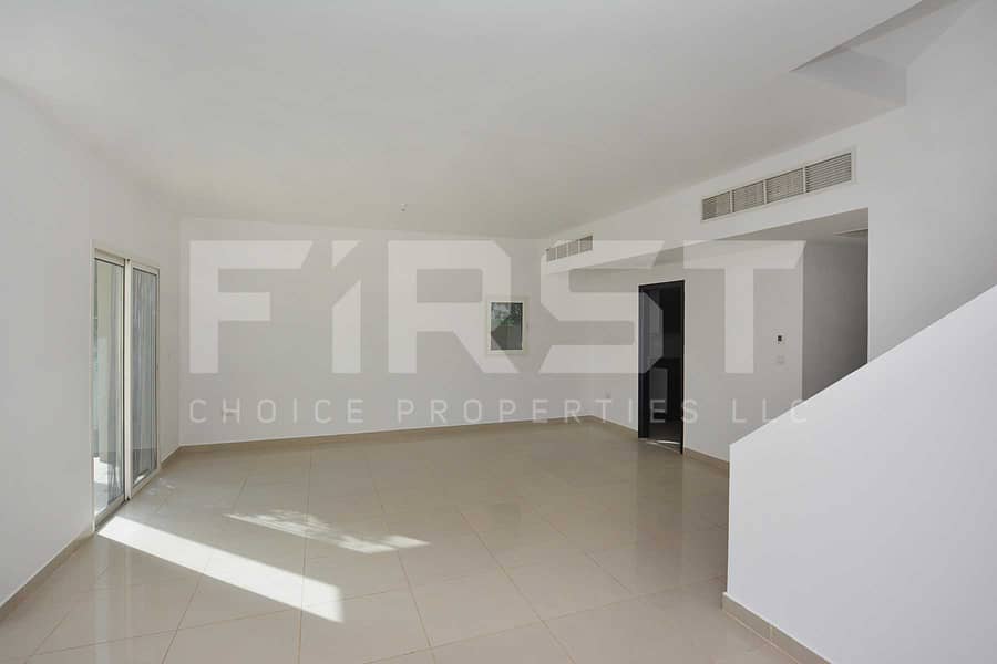 3 Internal Photo of 5 Bedroom Villa in Al Reef Villas 348.3 sq. m 3749 sq. ft (5). jpg
