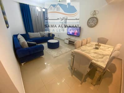 2 Bedroom Flat for Rent in Al Khan, Sharjah - alkhan muqabil mateam altarbush ghurfatayn wasaluh firsh subar luks alsie5500 shamil antar nit antar nit wabarkin ramili