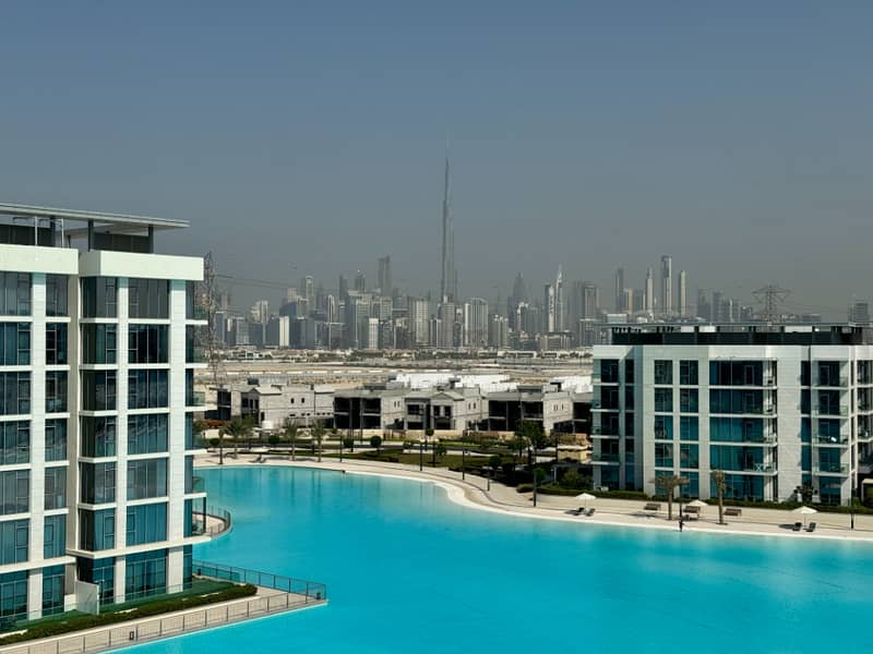 26 Outdoor Area