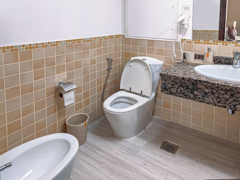 9 Bathroom