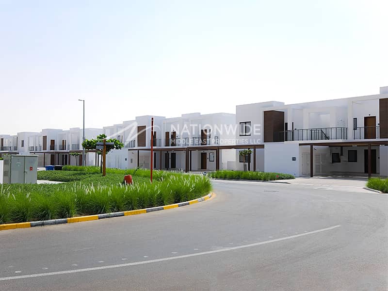 Hot Deal Unit | First Floor | Lively Location Hot Deal Unit | First Floor | Lively Location